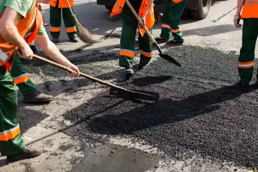 Key Signs Your Pavement Needs Crack Repair Services Perris, CA Key Signs Your Pavement Needs Crack Repair Services Perris, CA